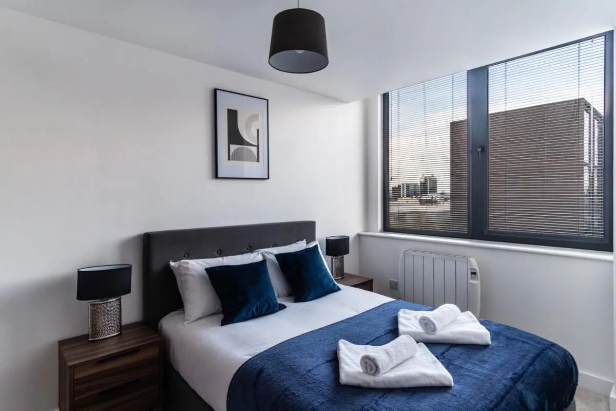 Image 4 of Stay Zeni, Alexandra Rise Manchester Fab 1 Bed