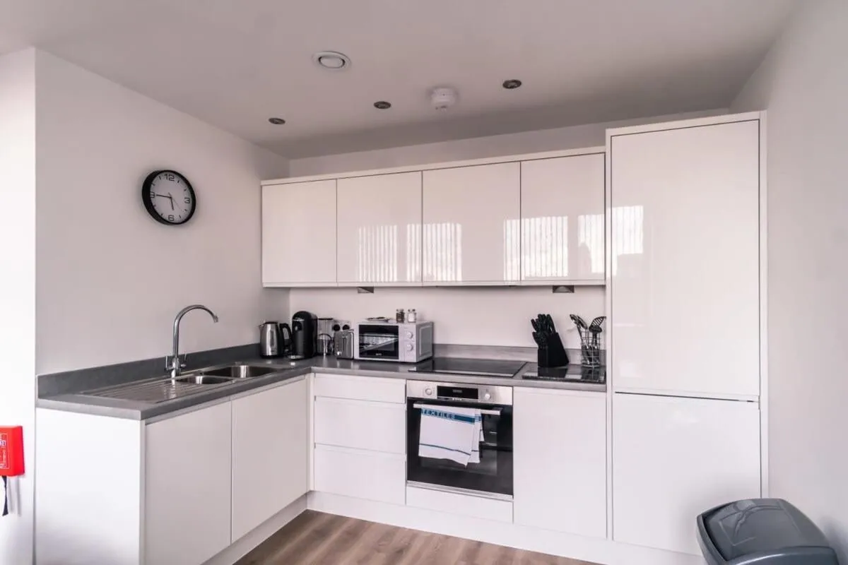Image 2 of Stay Zeni, Alexandra Rise Manchester Slick 1 Bed