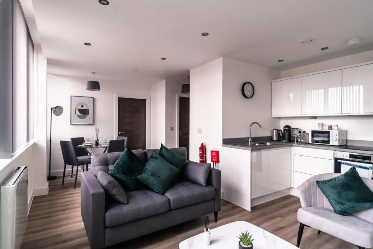 Image 6 of Stay Zeni, Alexandra Rise Manchester Slick 1 Bed