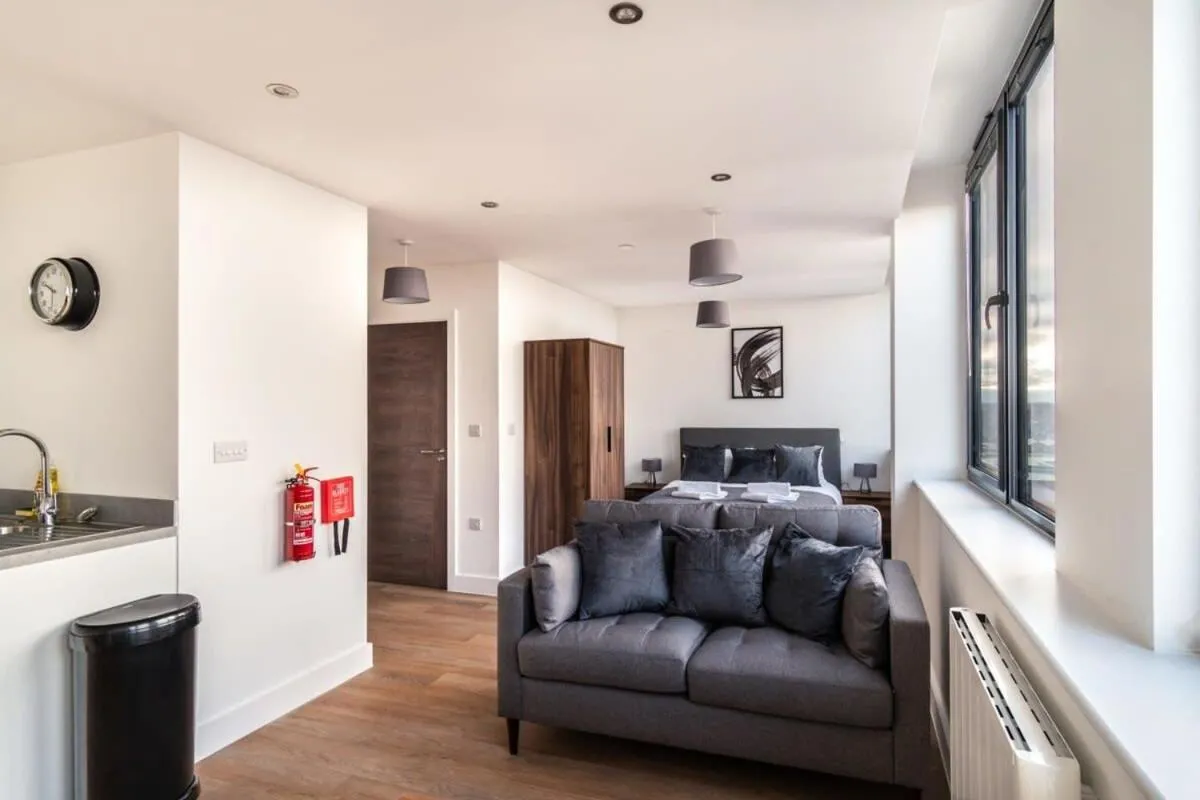 Image 5 of StayZeni, Alexandra Rise Manchester Studio