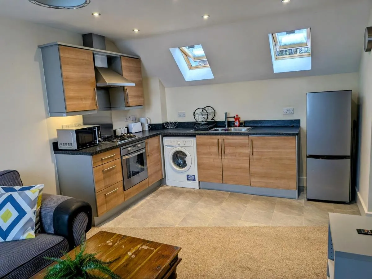 Image 2 of Stunning Modern 2 Bedroom Apartment – Perfect Getaway