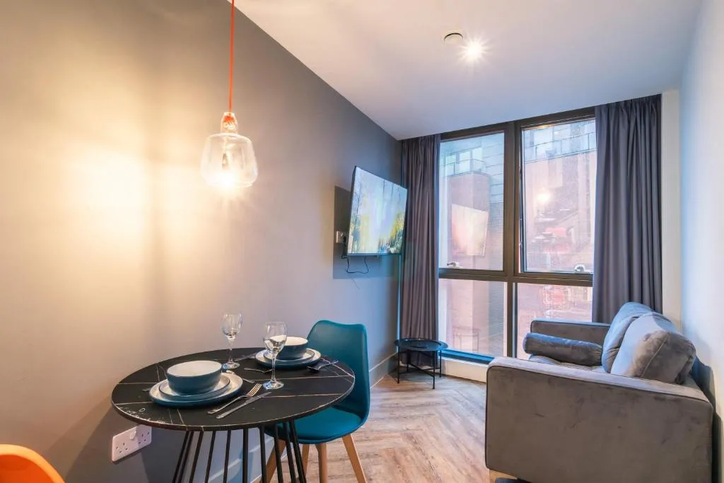 Image of Stylish 2 Bedroom Apartment in Central Manchester