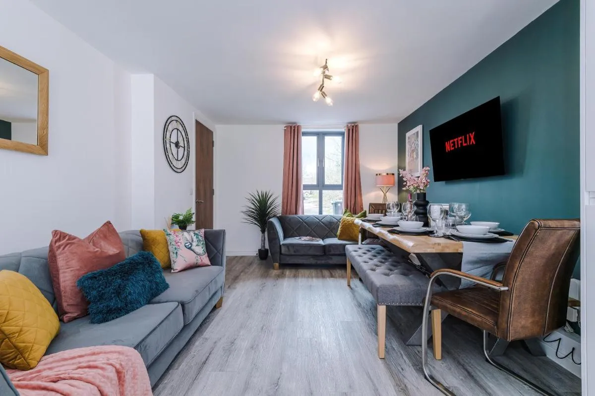 Image 1 of Stylish Five Bedroom House By PureStay Short Stay & Serviced Accommodation Manchester Free Parking