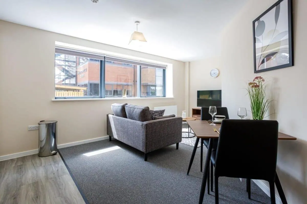Image 5 of Stylish and Modern 1 Bedroom Apartment Manchester
