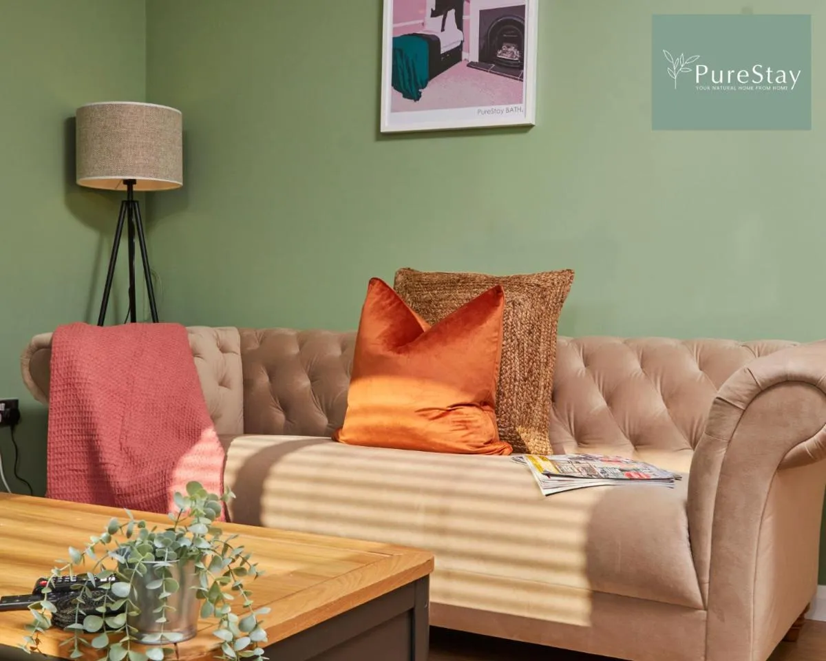 Image 4 of Superb House By PureStay Serviced Accommodation Manchester With Free Parking