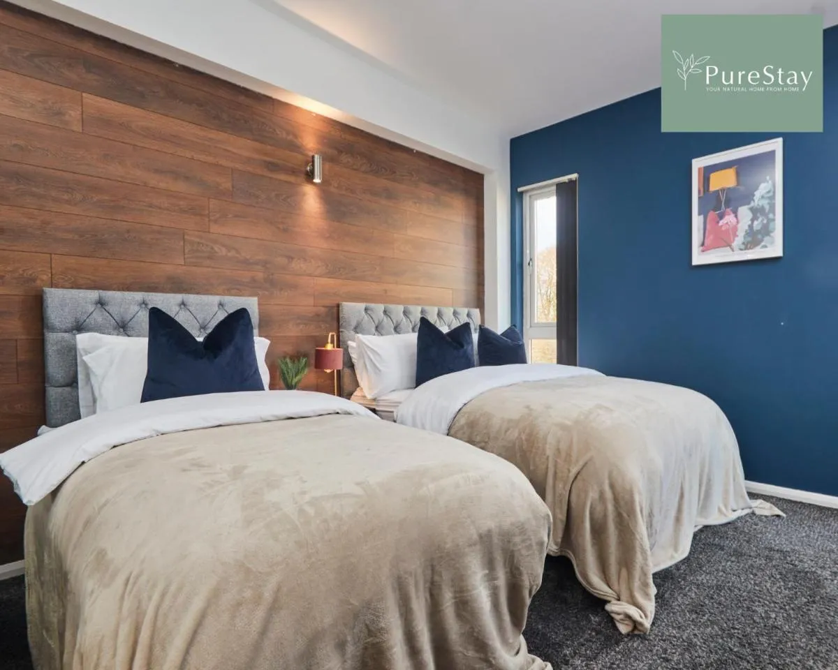 Image 2 of Superb House By PureStay Serviced Accommodation Manchester With Free Parking