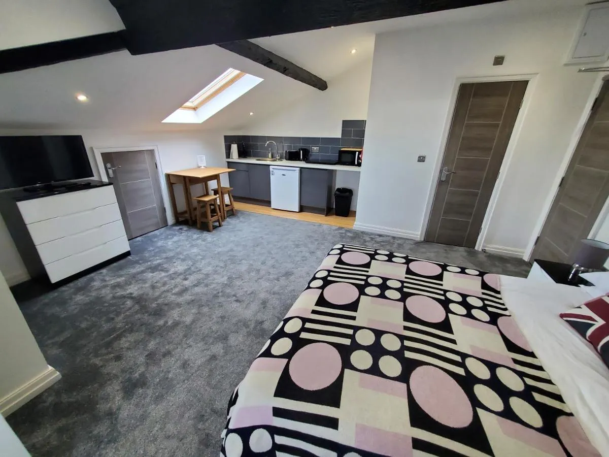 Image 2 of The Ashcroft Apartments Free Parking