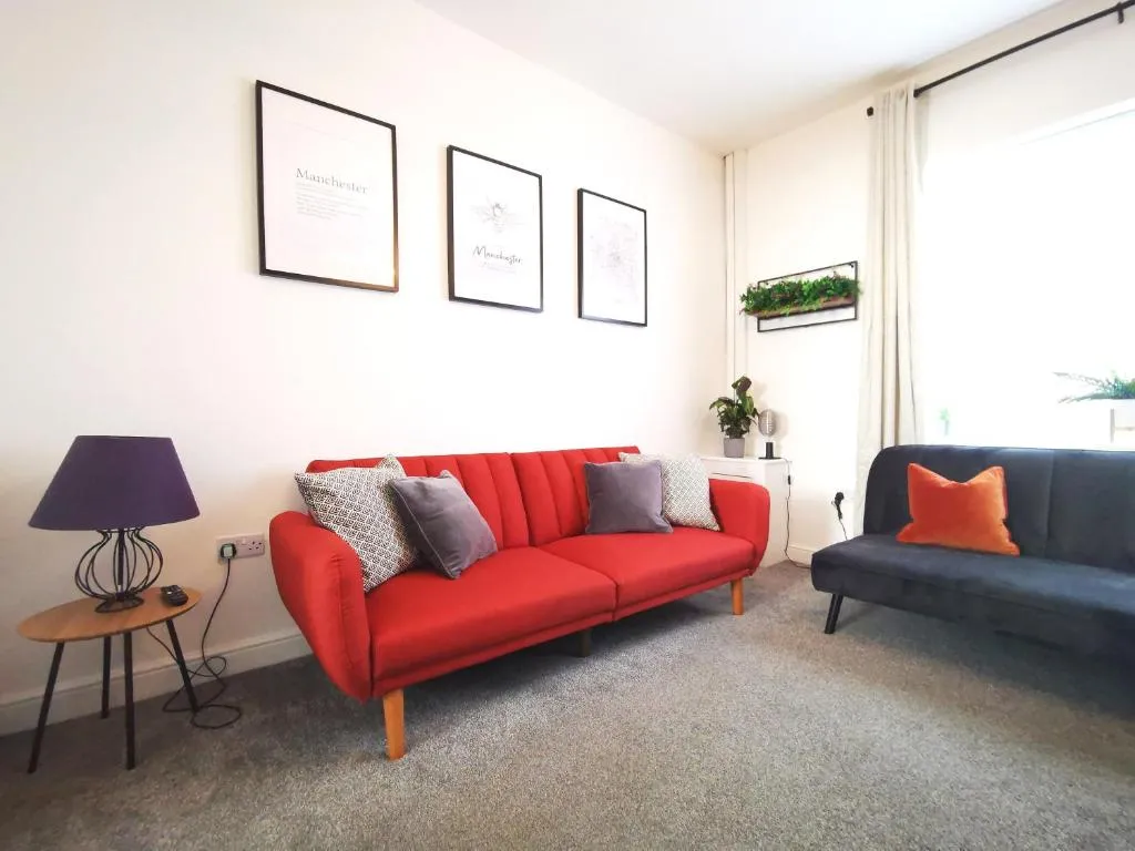 Image of The Mellor – Holiday Home 15 Mins to Central Manchester With Free Parking