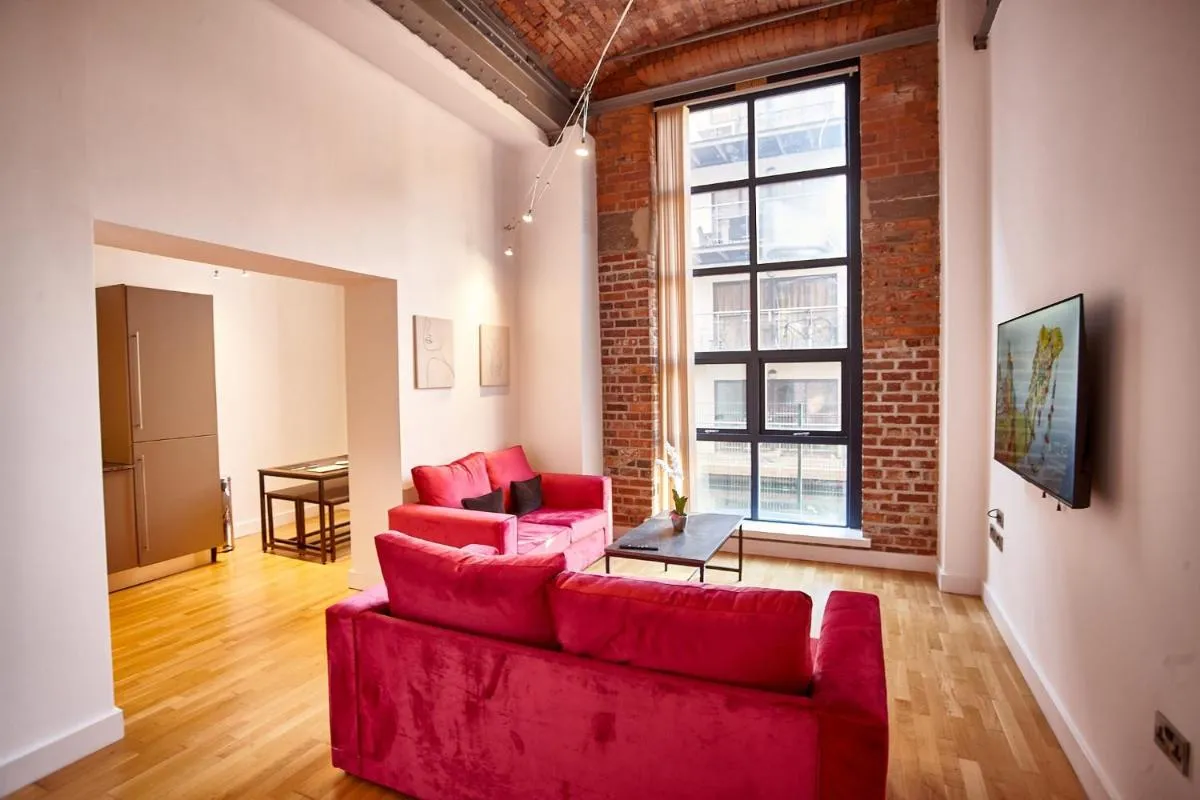 Image 1 of The Morganite Suite