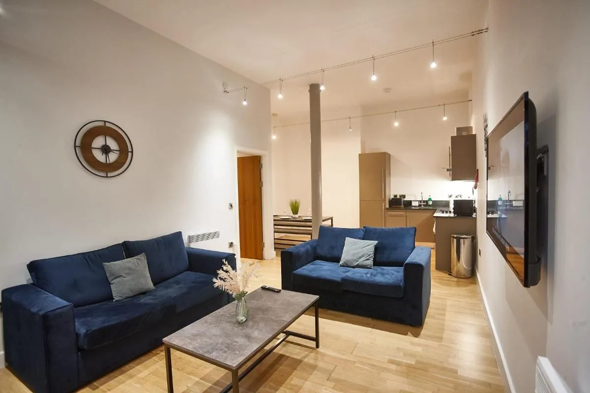 Image 5 of The Safire Suite