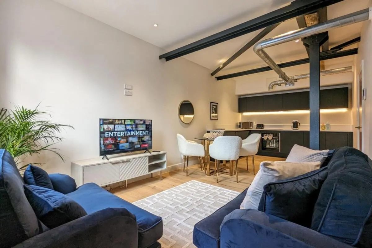 Image 5 of The Sunshade Suite Grade 2 Ancoats