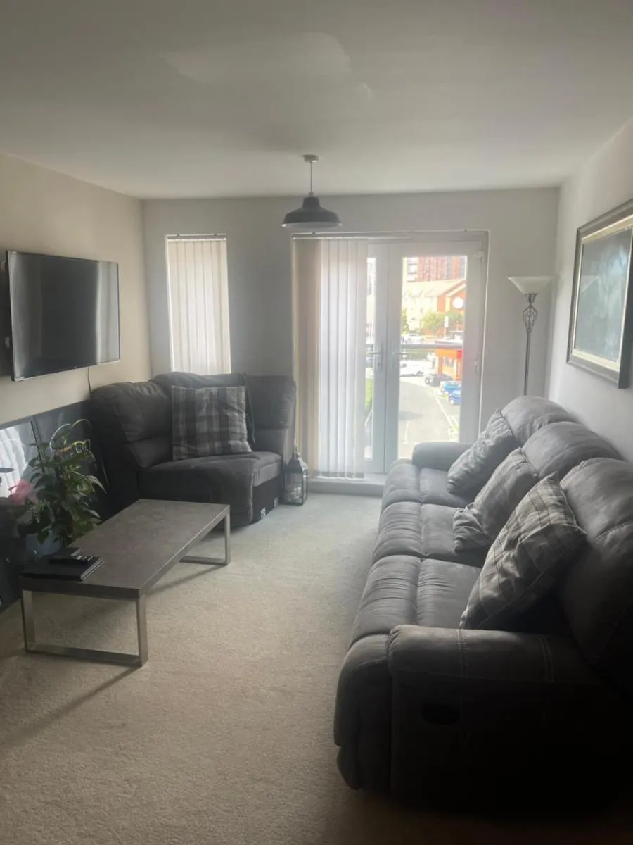 Image 2 of This apartment is no longer available!
