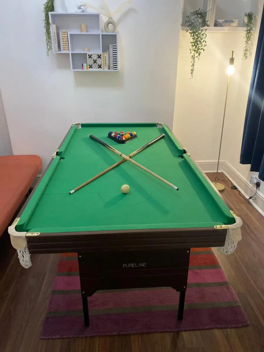 Image 3 of Traditional Central Home-Games Room-Free Parking