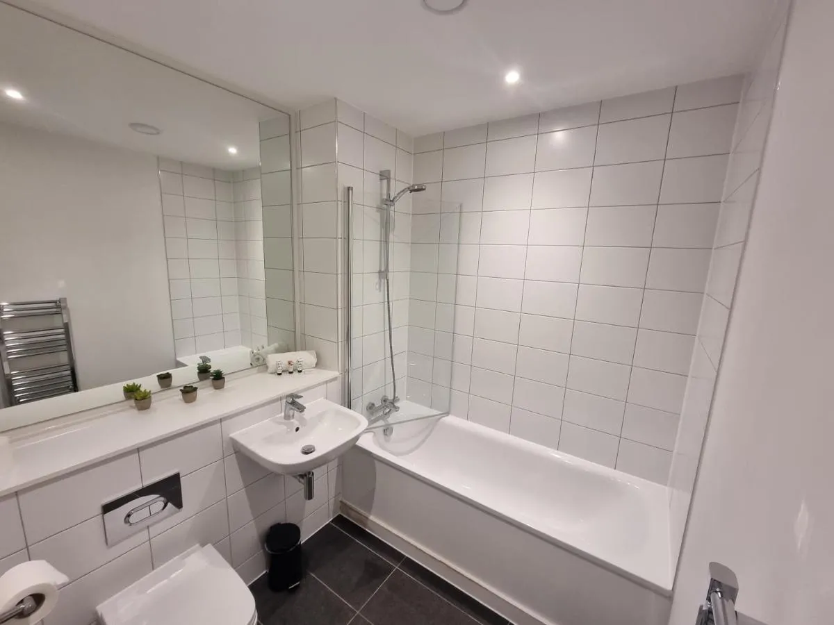 Image 6 of Trafford Suite Modern 1 bed with cinema room