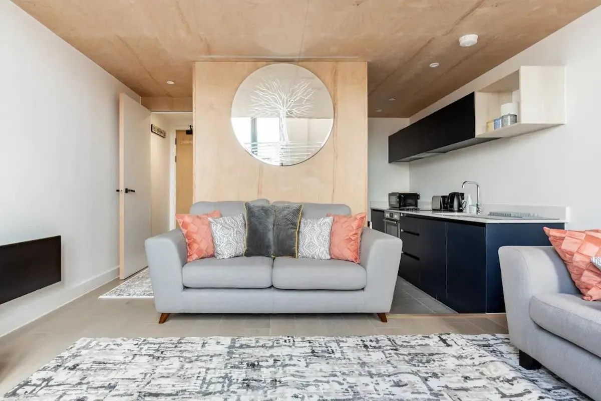 Image 1 of Two Bedrooms Exquisite En-Suite Apartment Deansgate