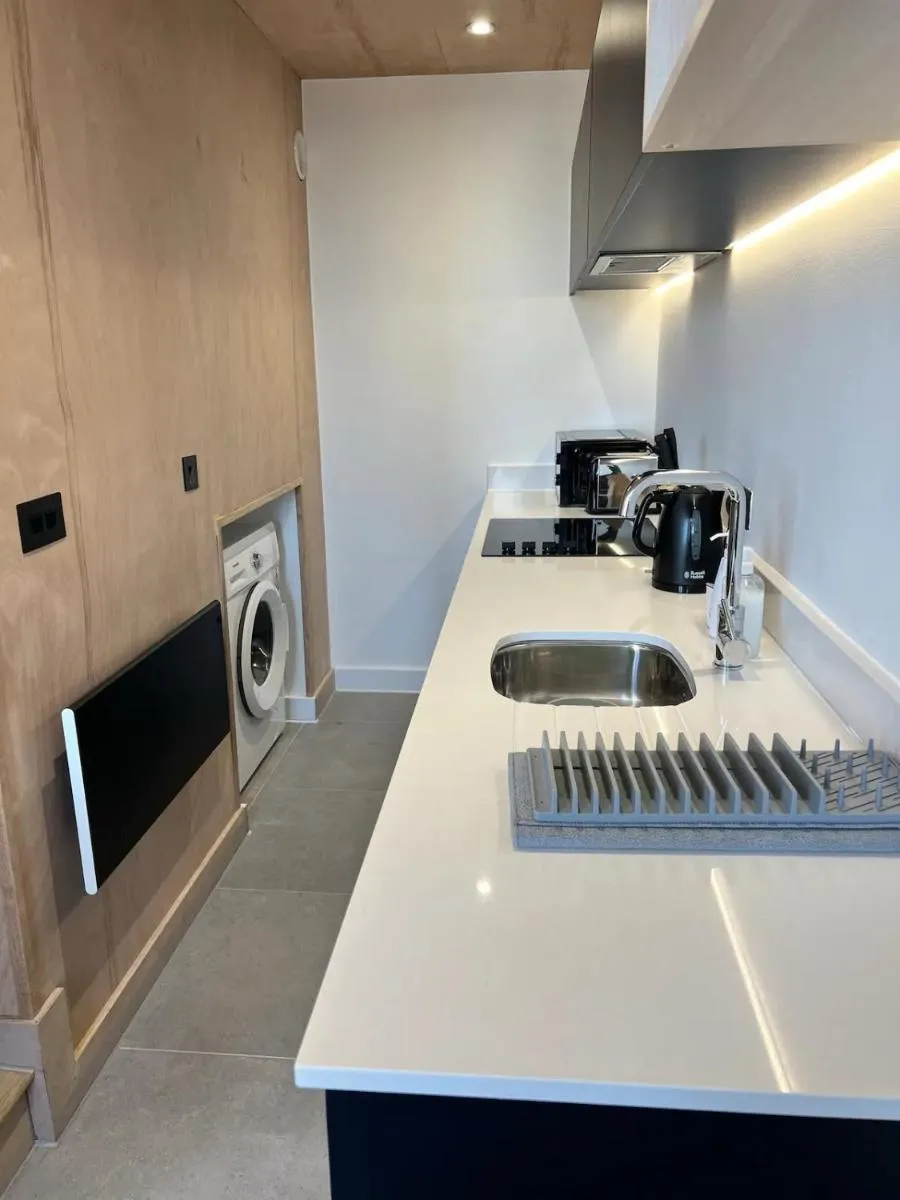 Image 5 of Two Bedrooms Exquisite En-Suite Apartment Deansgate