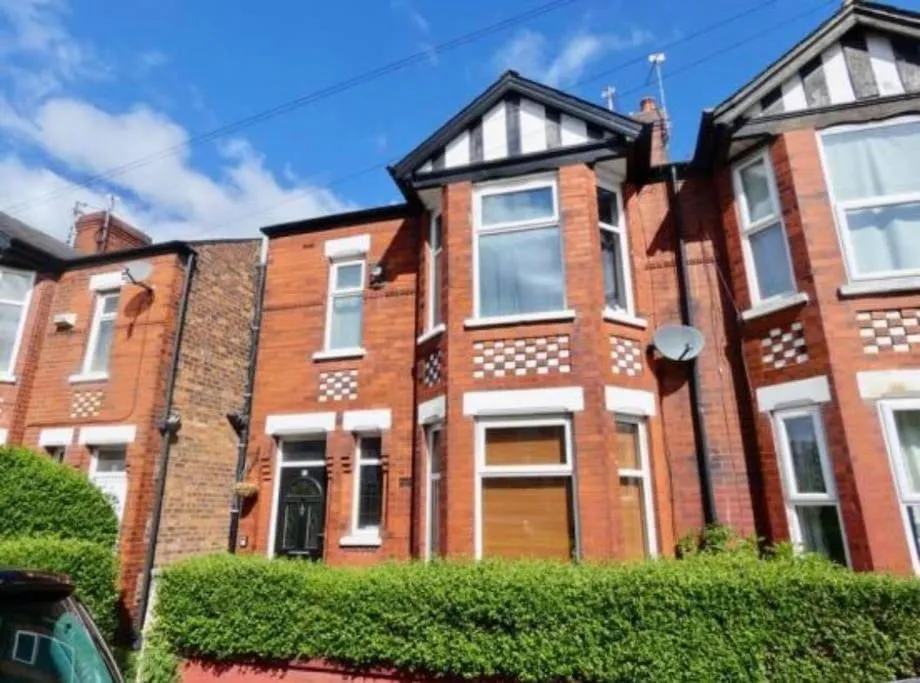 Image 1 of United View! Big House, Prime location, Transport