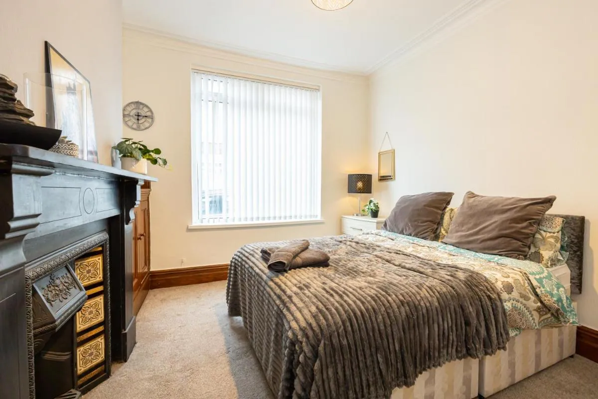 Image 5 of Urban Haven Hall Luxury Rooms Rusholme, Near City Centre Hospitals University