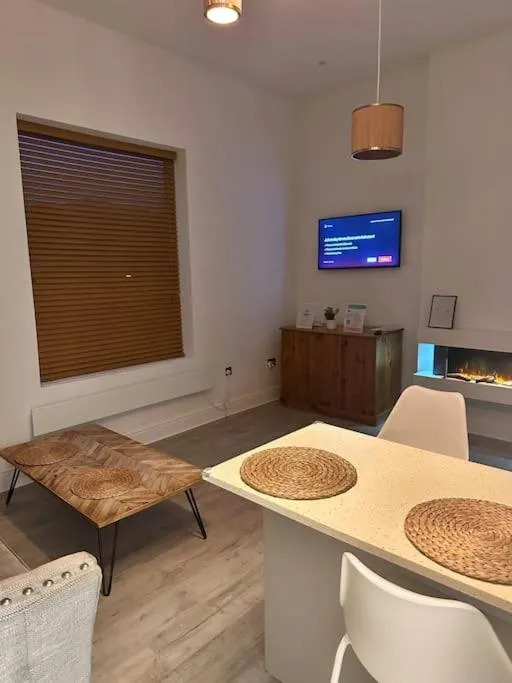 Image 4 of Urban Oasis 2 bed apartment