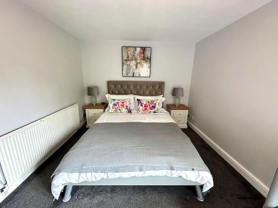 Image 5 of Waterside MUFC & Trafford Centre Townhouse 4 BR FREE Parking
