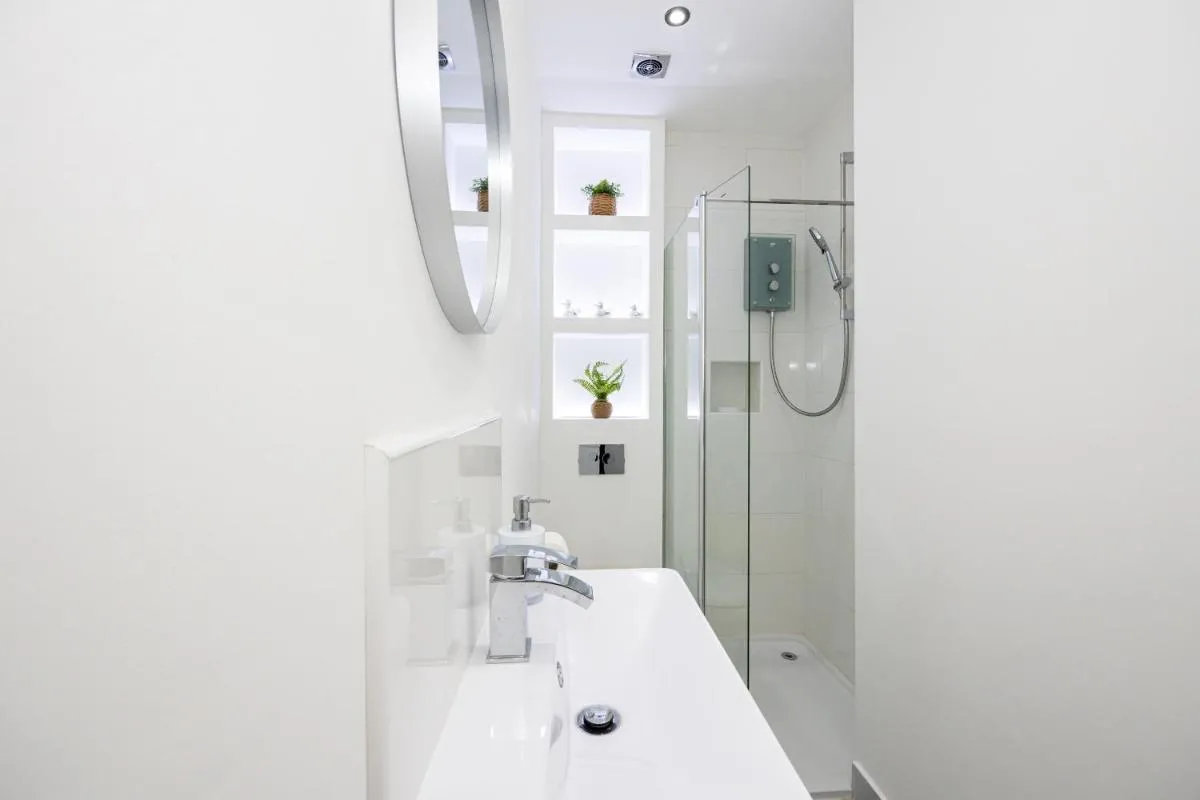 Image 1 of WestPoint Luxury Apartment