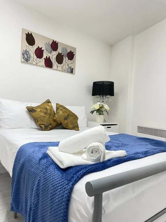 Image of Wharf Inn Premier Apartment Central Manchester – Free Private Parking