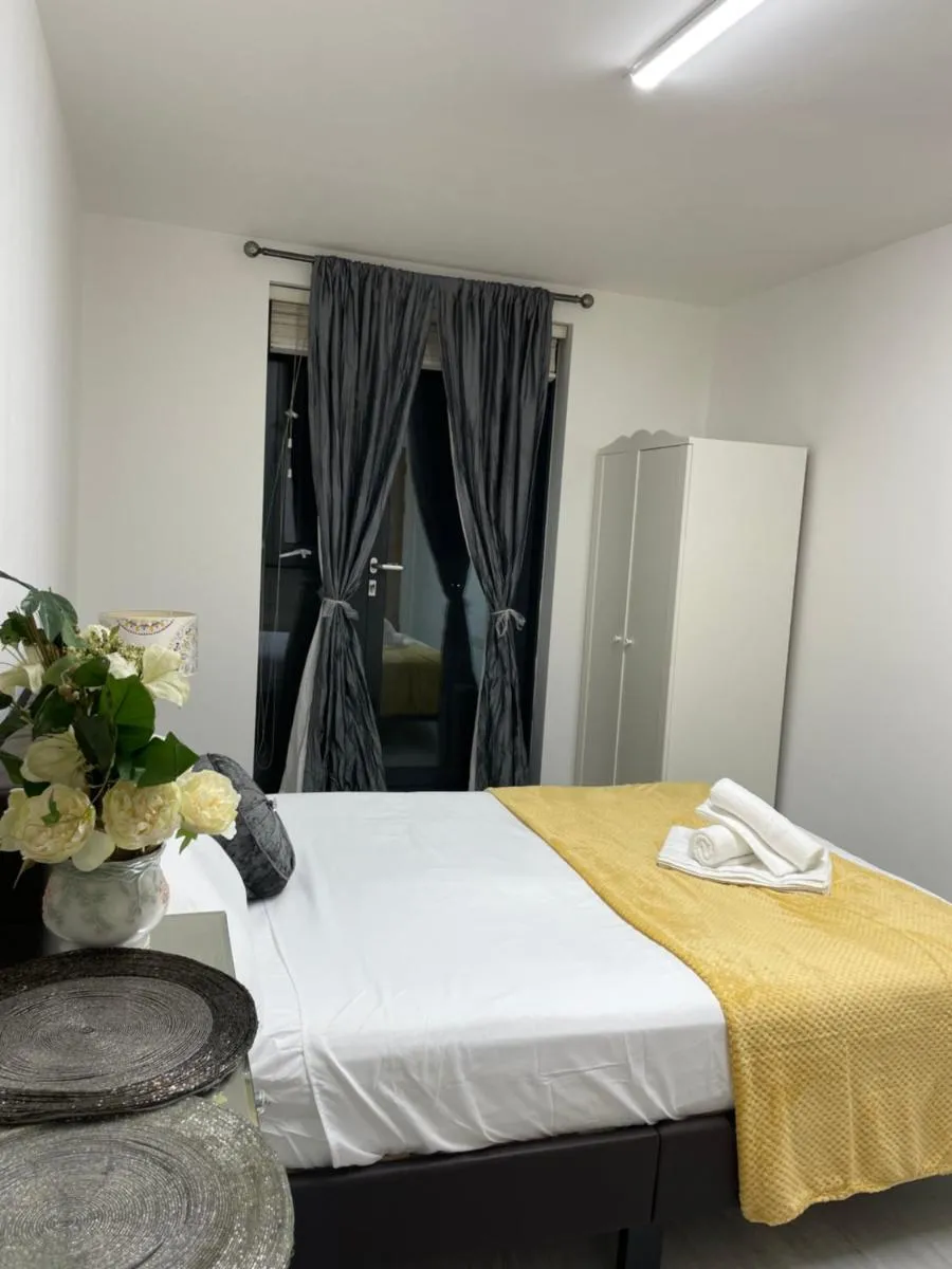 Image 5 of Wharf Inn Premier Apartment Central Manchester – Free Private Parking